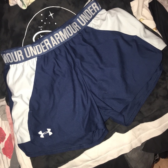 Under armour shorts - Picture 1 of 1